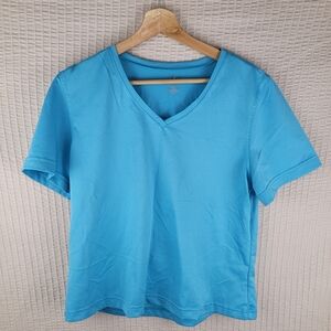 Moret Ultra V-Neck Shirt and Shorts‎ Set